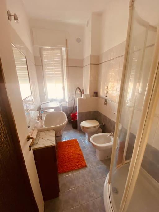 Lovely Flat, Super Connected To The Centre,Wifi,4P 밀라노 외부 사진