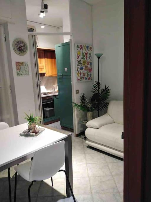 Lovely Flat, Super Connected To The Centre,Wifi,4P 밀라노 외부 사진